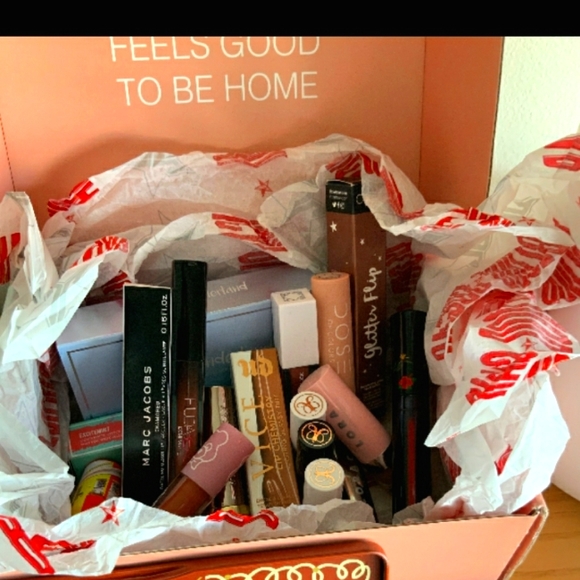 NEW High End Makeup Bundle!!!💄 - Picture 9 of 9